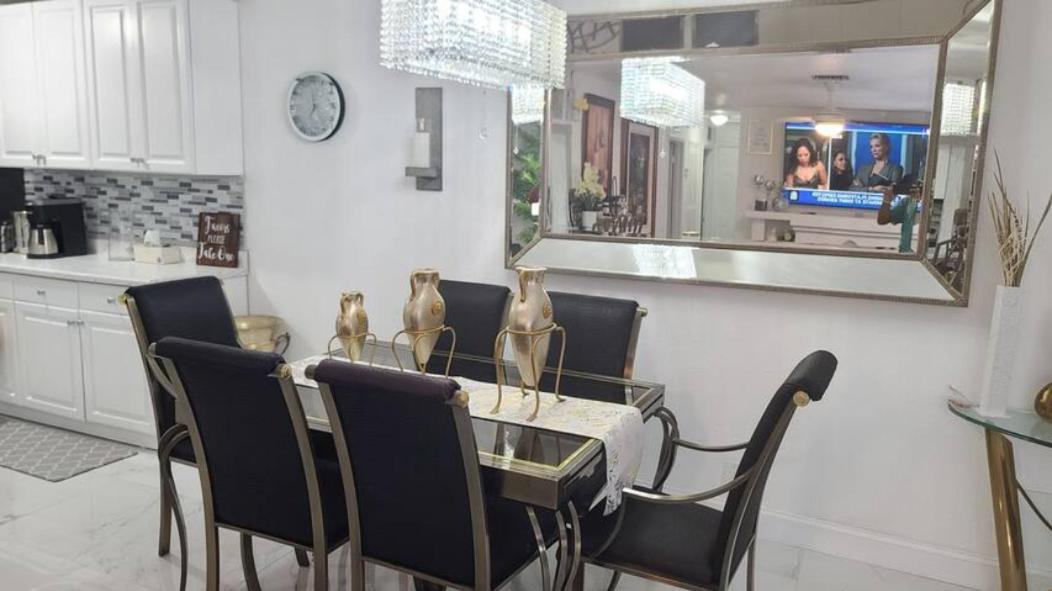 Palm Springs 3-Bedroom 2-Bath 5 Miles To The Beach Lake Worth Beach Dış mekan fotoğraf