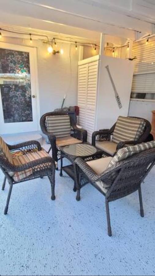 Palm Springs 3-Bedroom 2-Bath 5 Miles To The Beach Lake Worth Beach Dış mekan fotoğraf