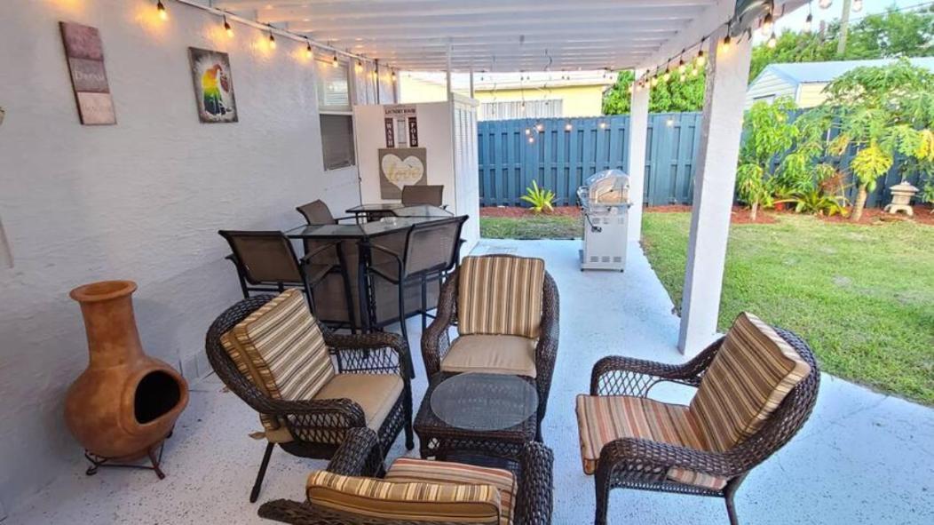 Palm Springs 3-Bedroom 2-Bath 5 Miles To The Beach Lake Worth Beach Dış mekan fotoğraf