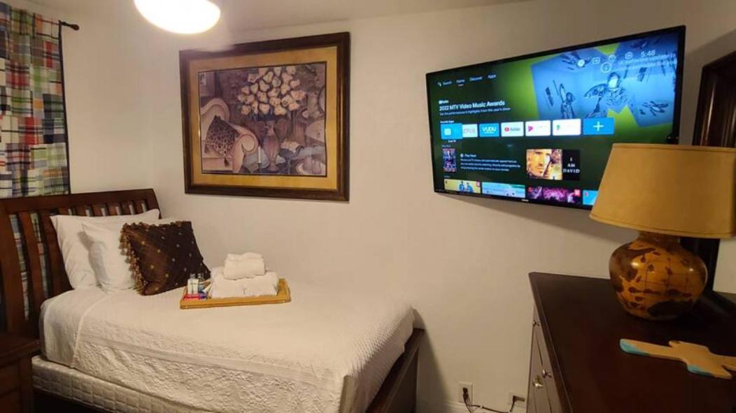 Palm Springs 3-Bedroom 2-Bath 5 Miles To The Beach Lake Worth Beach Dış mekan fotoğraf