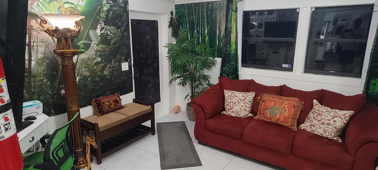 Palm Springs 3-Bedroom 2-Bath 5 Miles To The Beach Lake Worth Beach Dış mekan fotoğraf